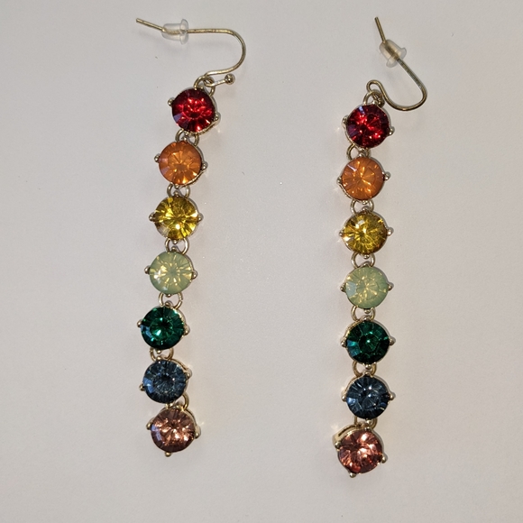 NWOT RAINBOW CRYSTAL DROP EARRINGS - Picture 1 of 4